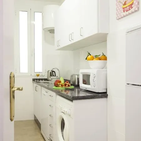 Apartman Singularstays Seu V